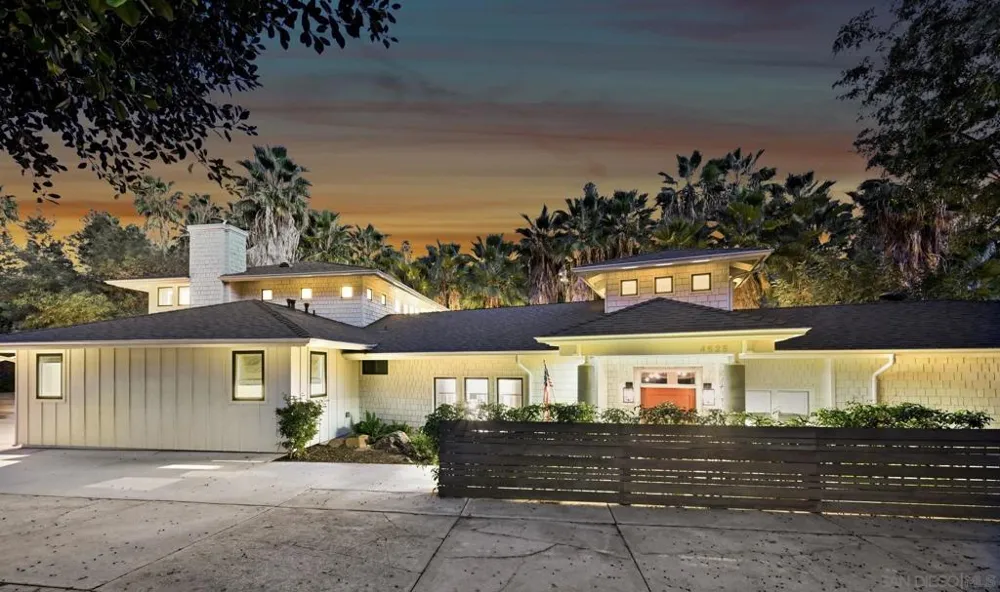 4525 Conrad Drive La Mesa, CA 91941