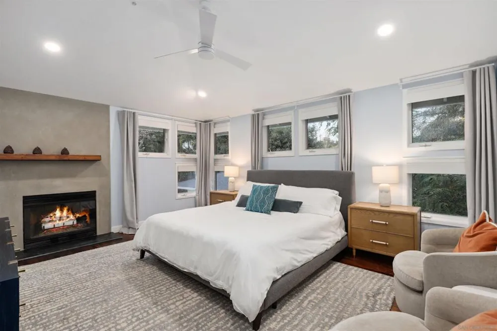 4525 Conrad Drive La Mesa, CA 91941