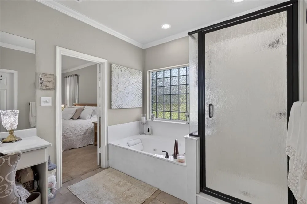 111 Trailwood Road Enchanted Oaks, TX 75156