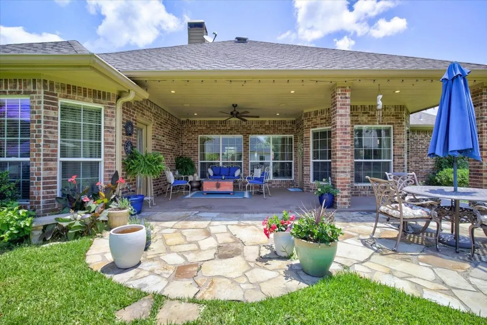 111 Trailwood Road Enchanted Oaks, TX 75156