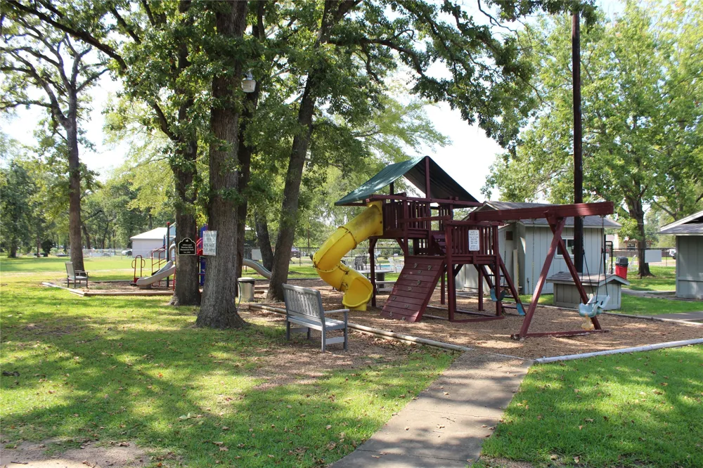 111 Trailwood Road Enchanted Oaks, TX 75156