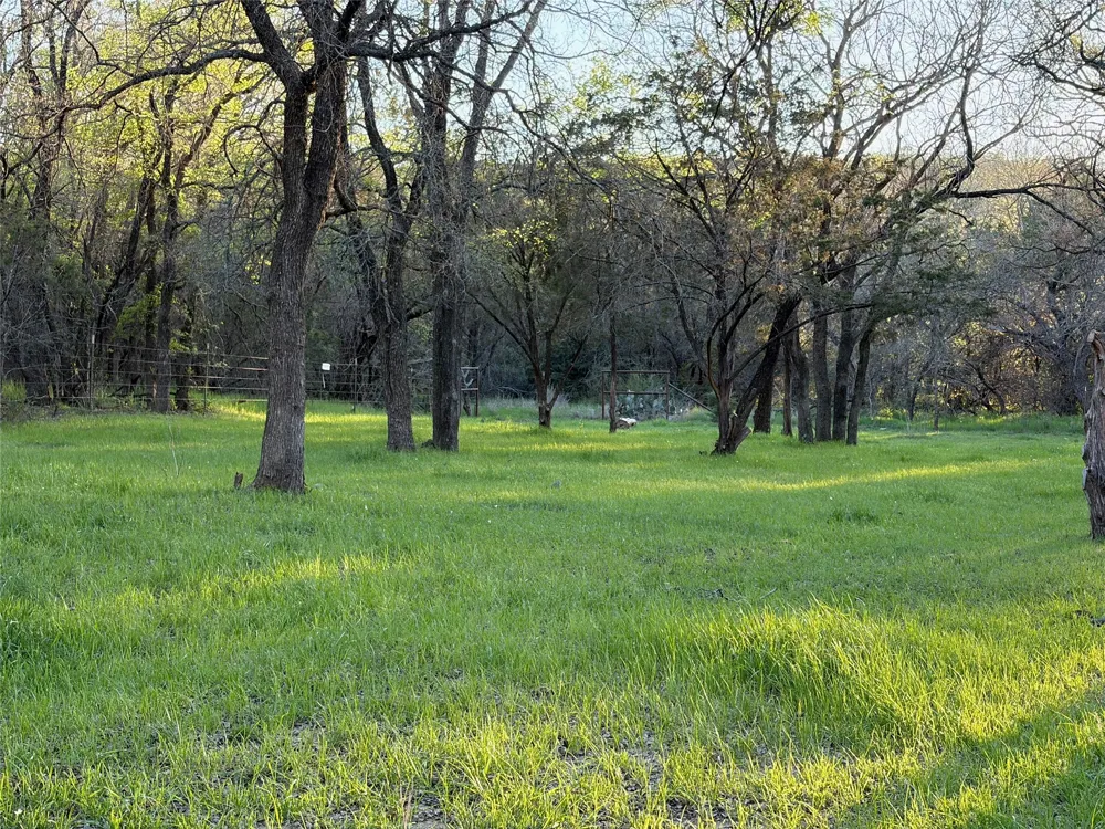11865 W 180 Graford, TX 76449