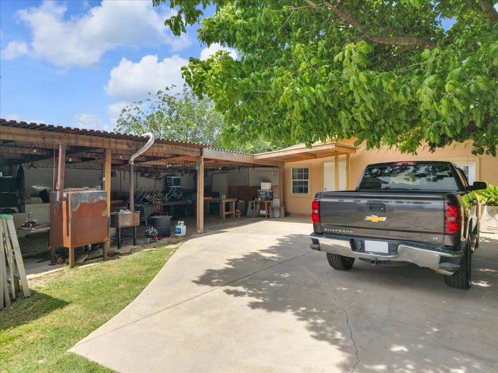2511 Mathis Road Mansfield, TX 76063