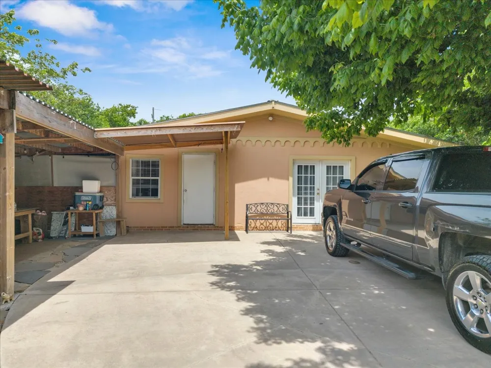 2511 Mathis Road Mansfield, TX 76063