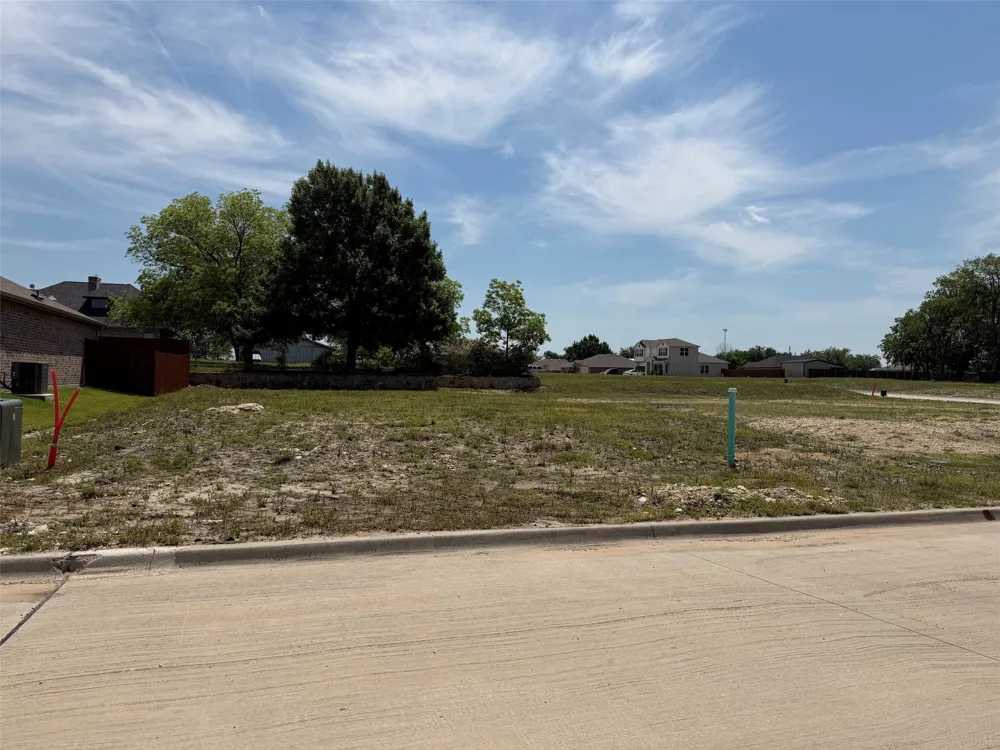 104 Choctaw Drive Leonard, TX 75452