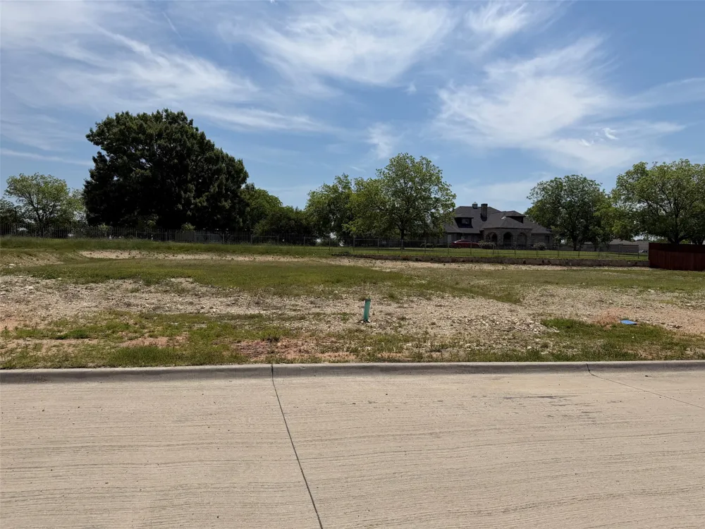 104 Choctaw Drive Leonard, TX 75452