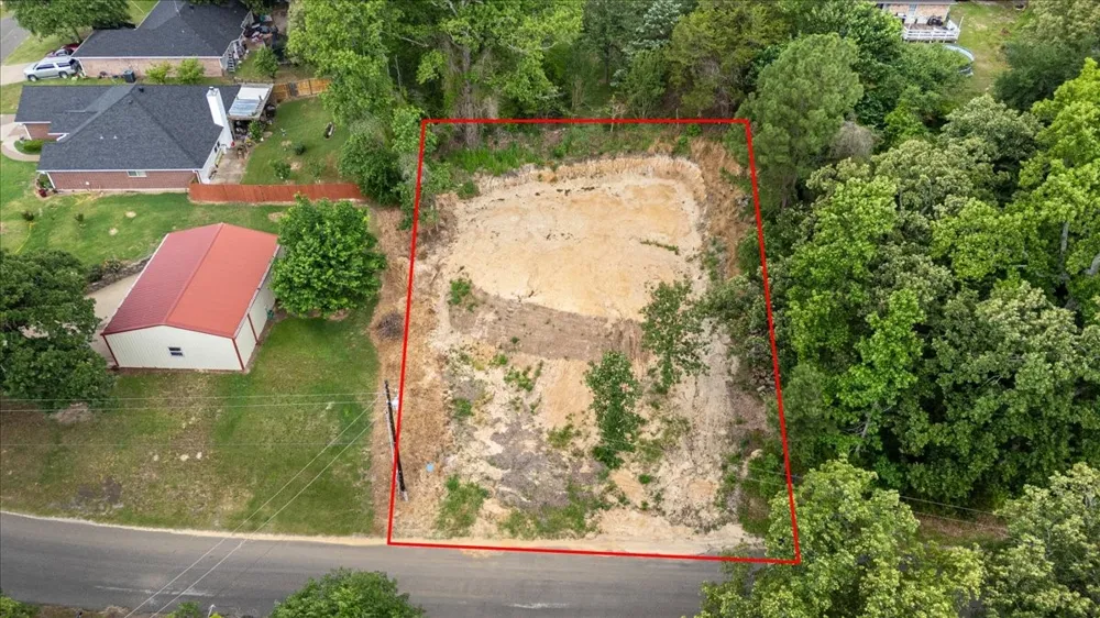 226 County Road 2267 Mineola, TX 75773