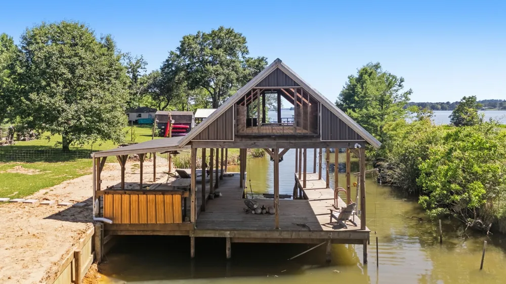 16285 W County Road 189 Flint, TX 75762