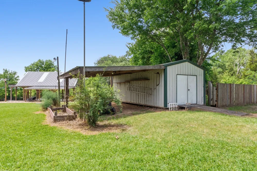16285 W County Road 189 Flint, TX 75762