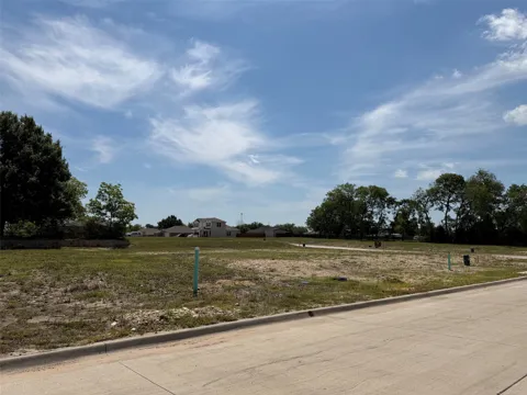 100 Choctaw Drive