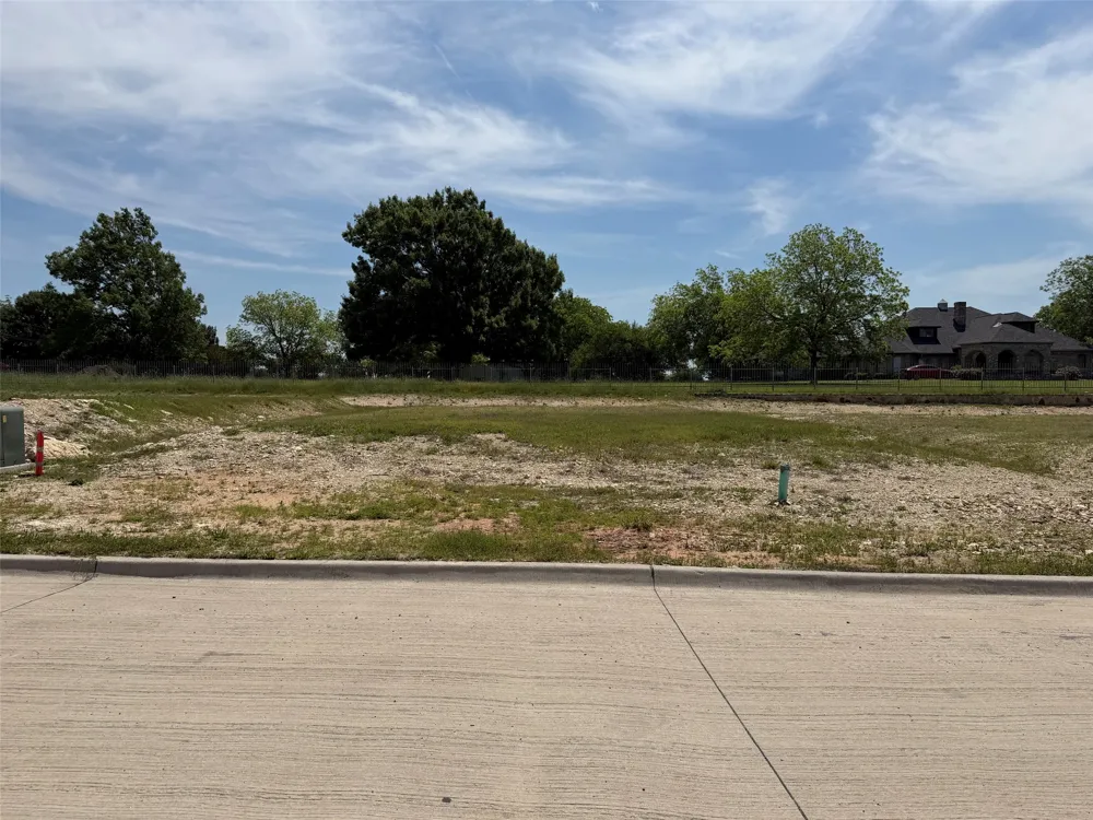 100 Choctaw Drive Leonard, TX 75452