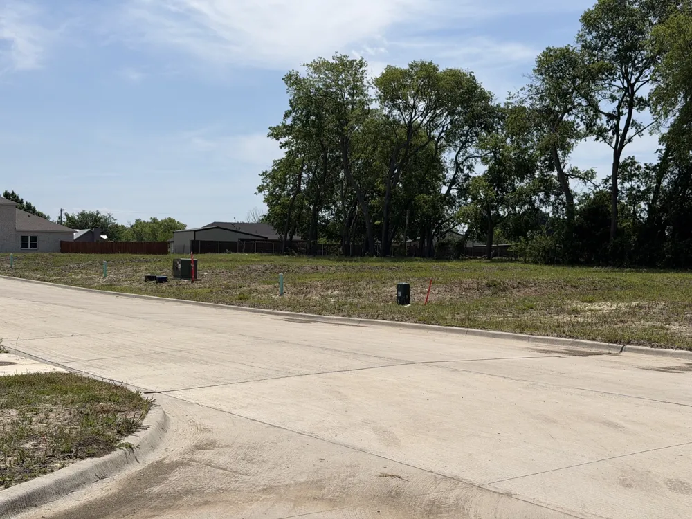 1002 Caspian Lane Leonard, TX 75452
