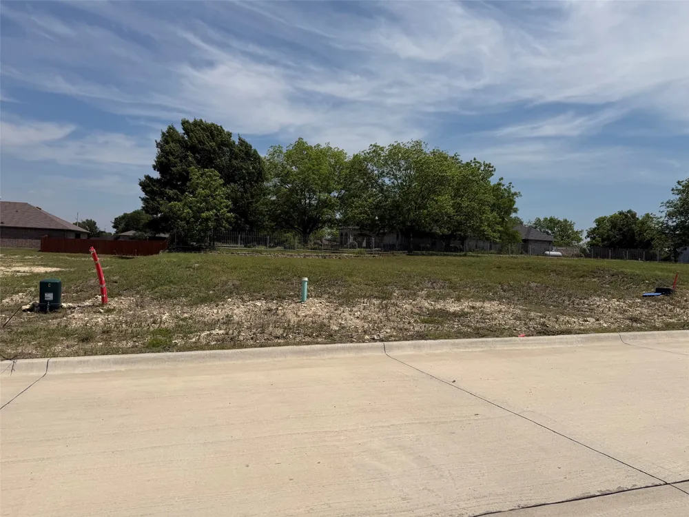 1002 Caspian Lane Leonard, TX 75452