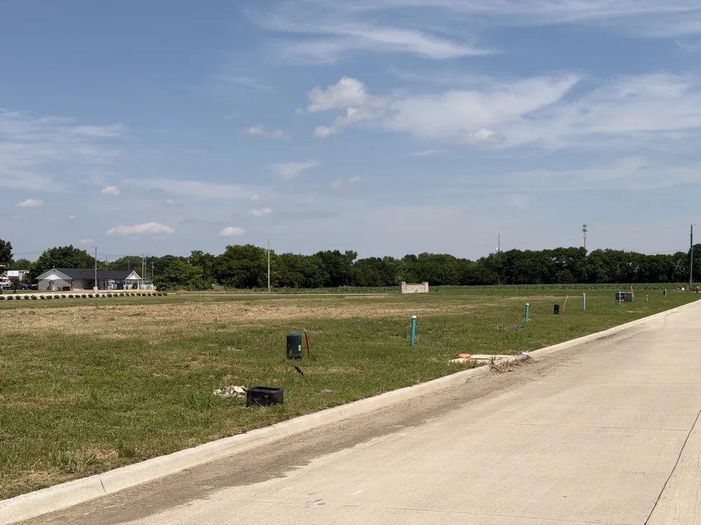 102 Nokota Drive Leonard, TX 75452