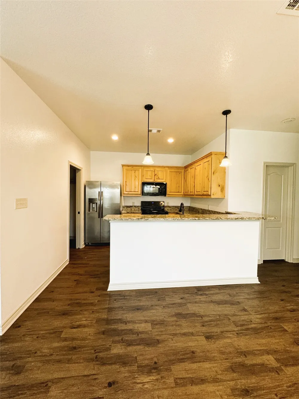 212 Lasso Circle Mabank, TX 75143