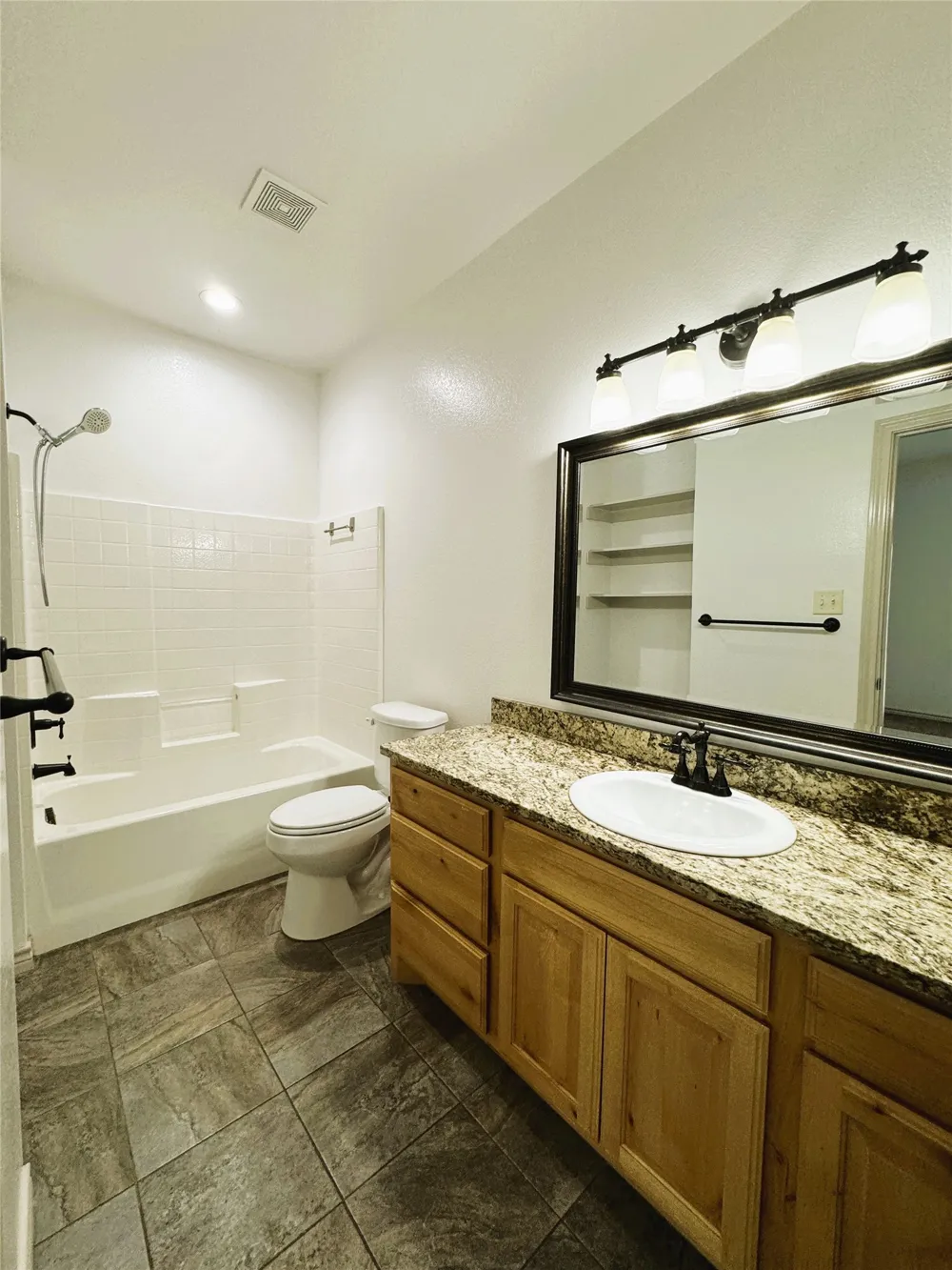 212 Lasso Circle Mabank, TX 75143