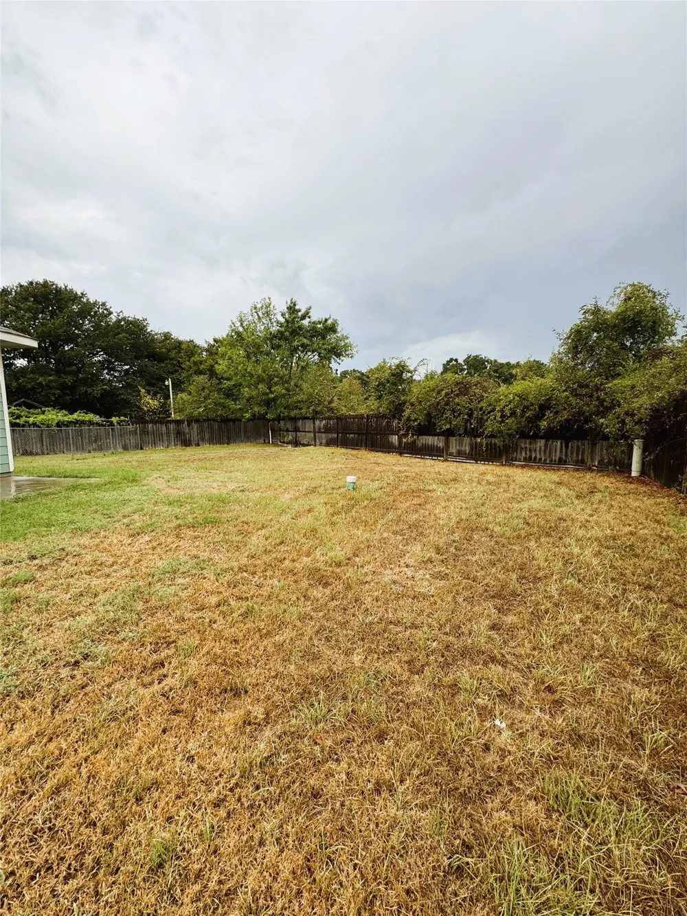 212 Lasso Circle Mabank, TX 75143