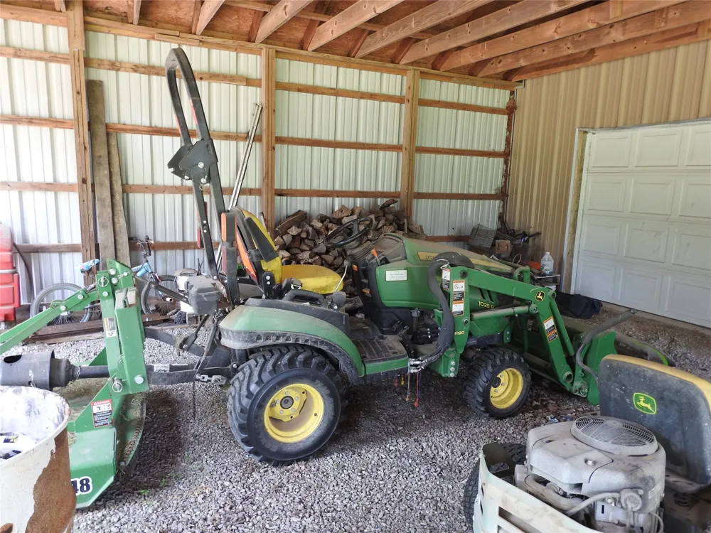1468 County Road 4015 Savoy, TX 75479