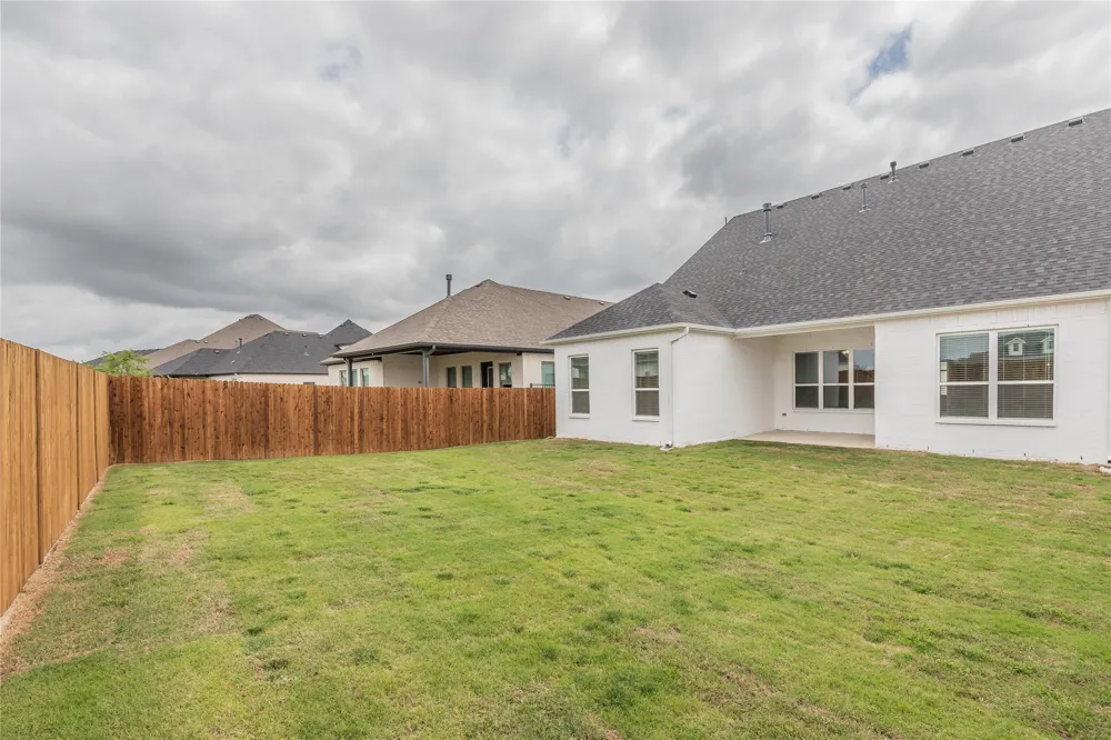105 Observation Drive W Aledo, TX 76008