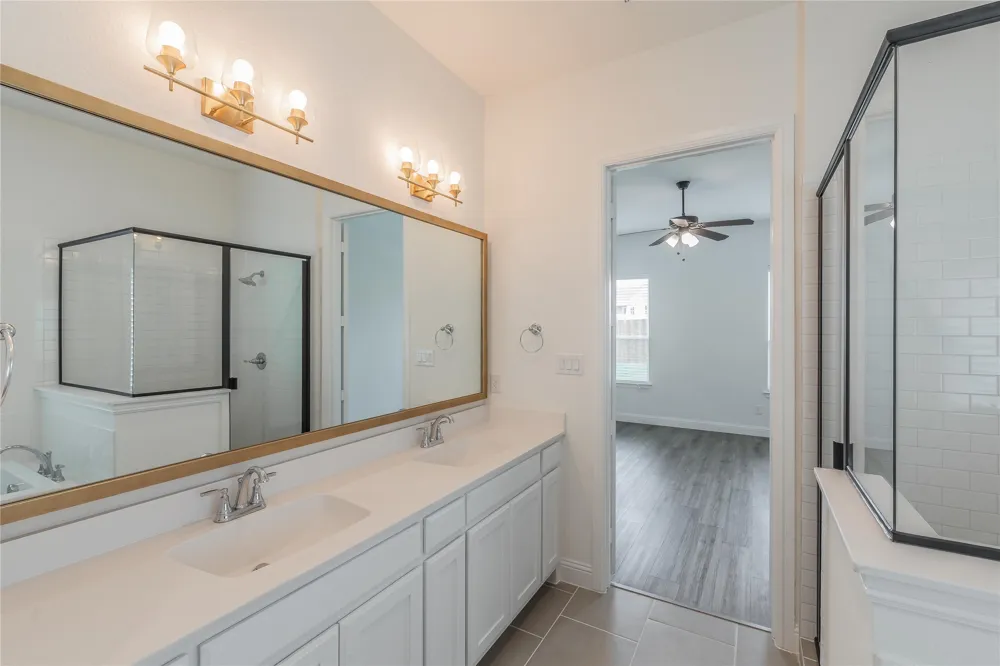 105 Observation Drive W Aledo, TX 76008