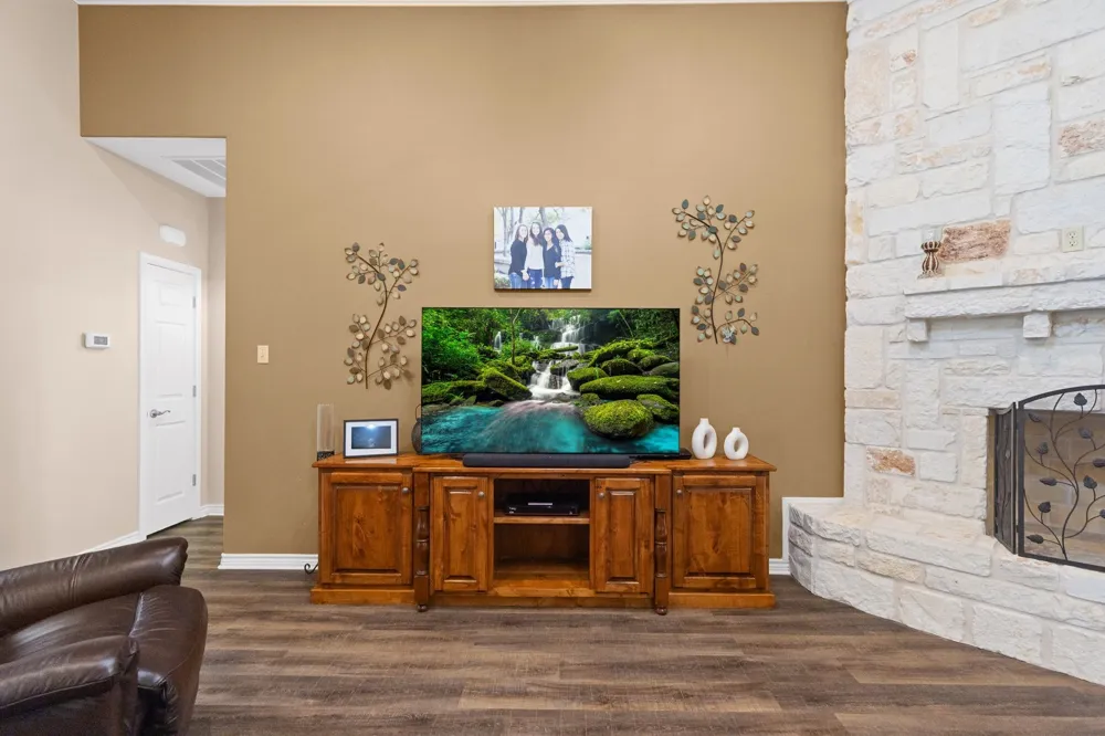 361 Rs County Road 3390 Emory, TX 75440