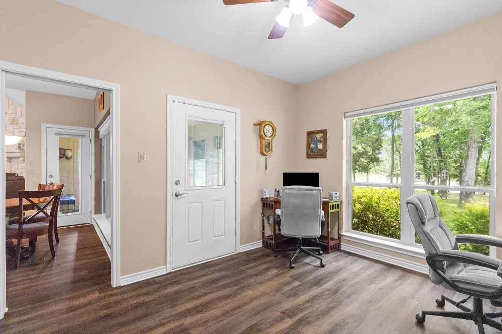 361 Rs County Road 3390 Emory, TX 75440
