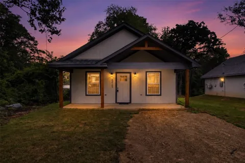 22789 Creekwood Drive
