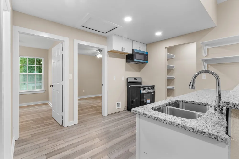 22789 Creekwood Drive Flint, TX 75762