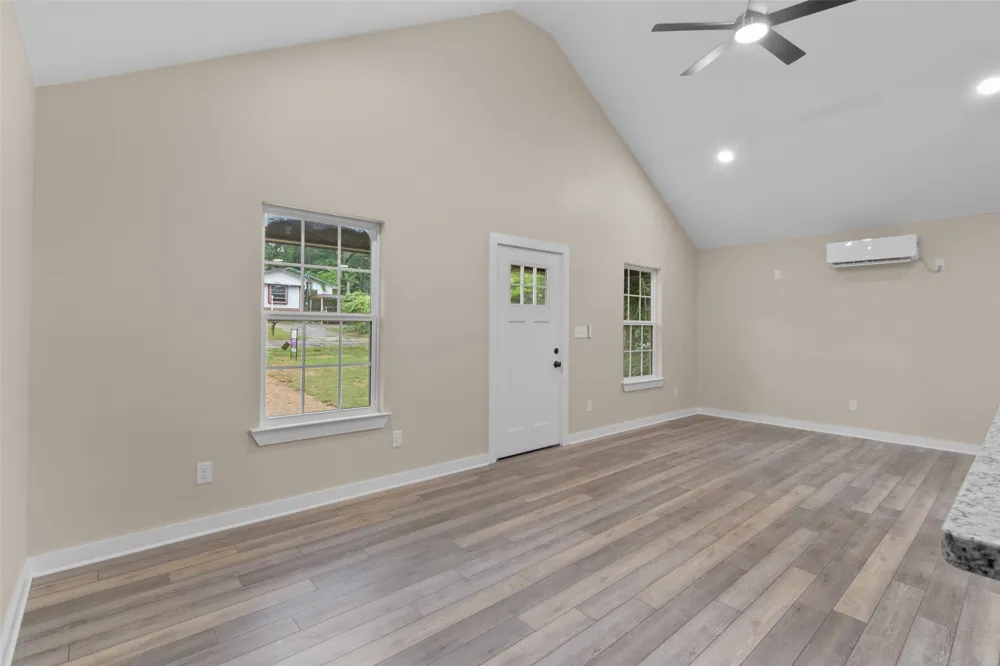 22789 Creekwood Drive Flint, TX 75762