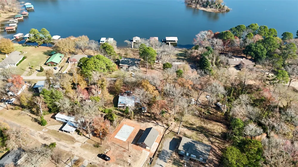 22789 Creekwood Drive Flint, TX 75762