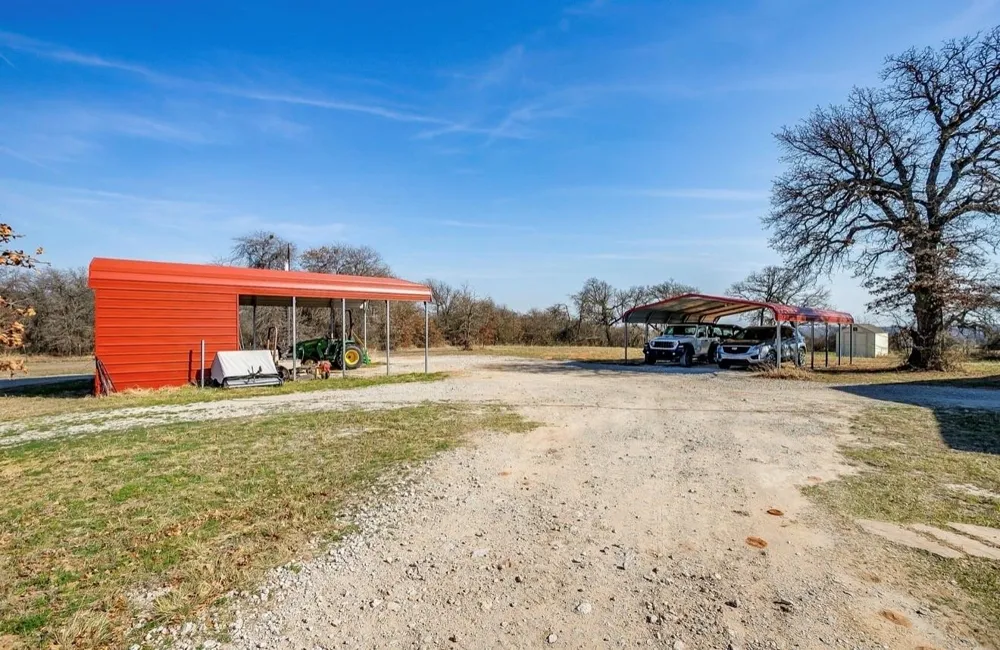 Loggins Trail Poolville, TX 76487