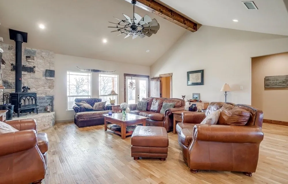 Loggins Trail Poolville, TX 76487