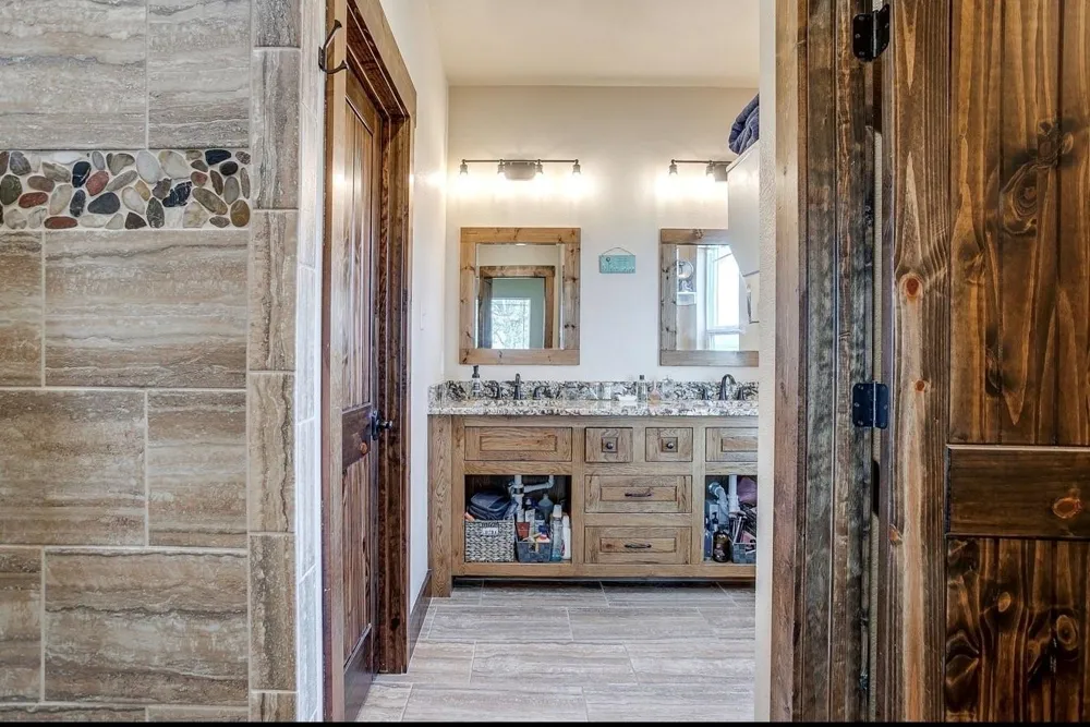 Loggins Trail Poolville, TX 76487