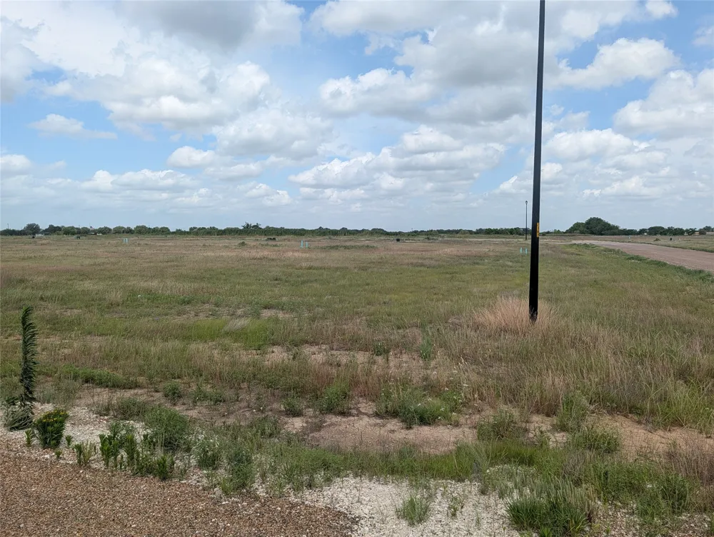 1051 Highland Street Mabank, TX 75147