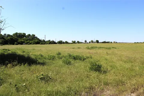 225 County Road 215