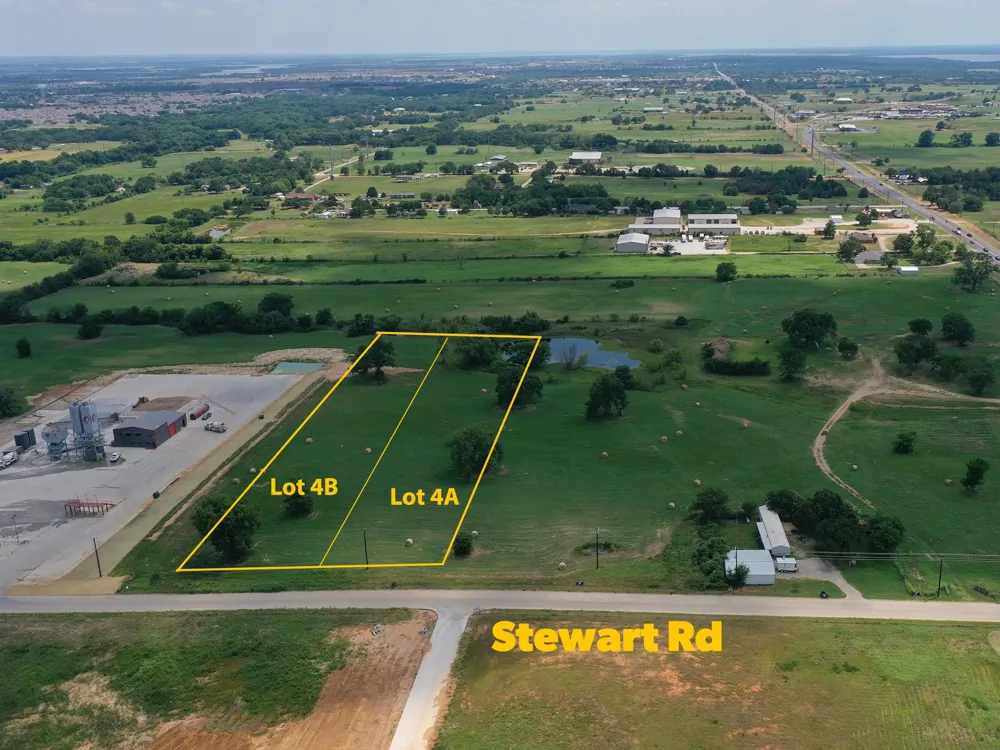 8677 Stewart Rd Aubrey, TX 76227