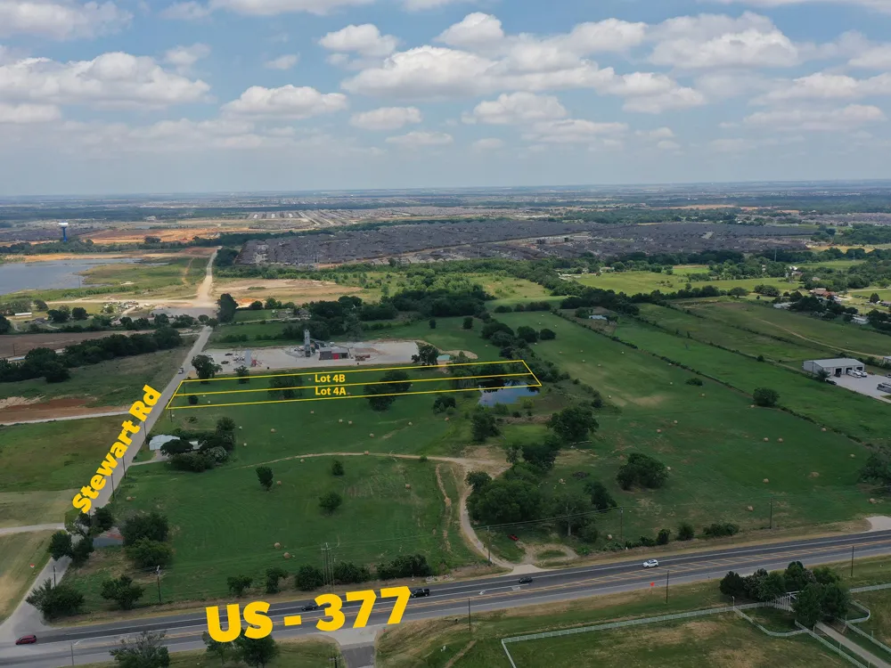 8677 Stewart Rd Aubrey, TX 76227