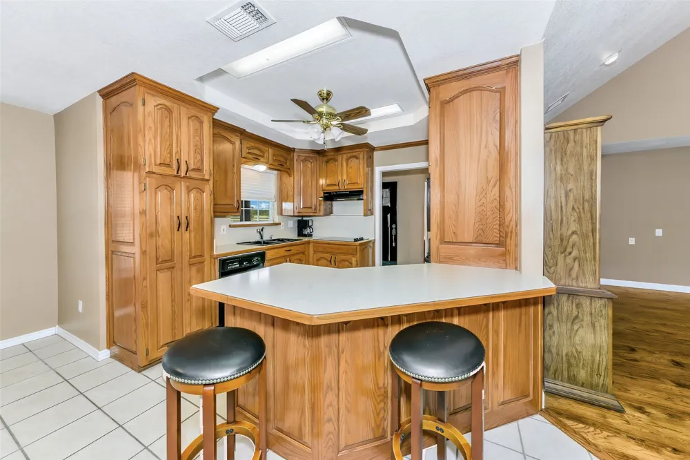 2113 FM 2123 Paradise, TX 76073