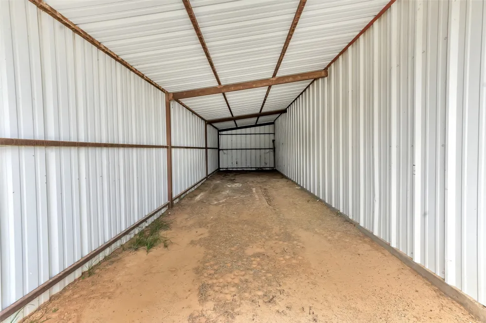 2113 FM 2123 Paradise, TX 76073
