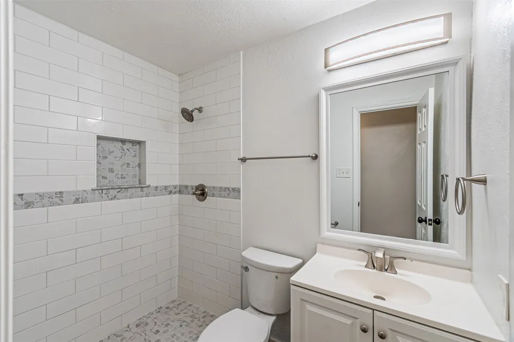 2008 Clubridge Drive Carrollton, TX 75006