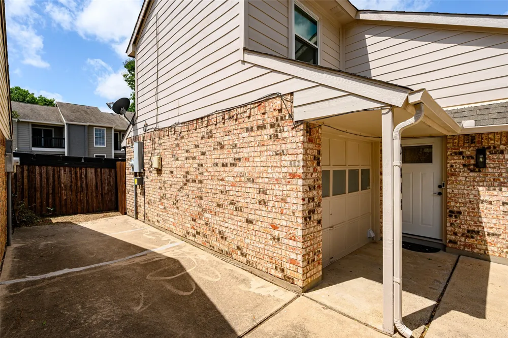 2848 Harbinger Lane Dallas, TX 75287