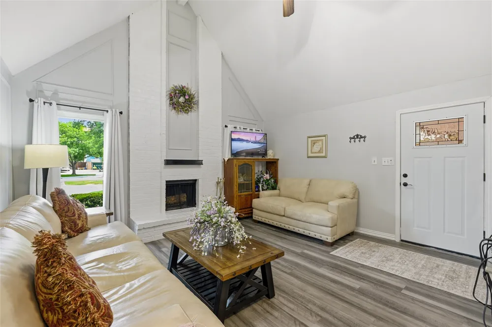 2848 Harbinger Lane Dallas, TX 75287