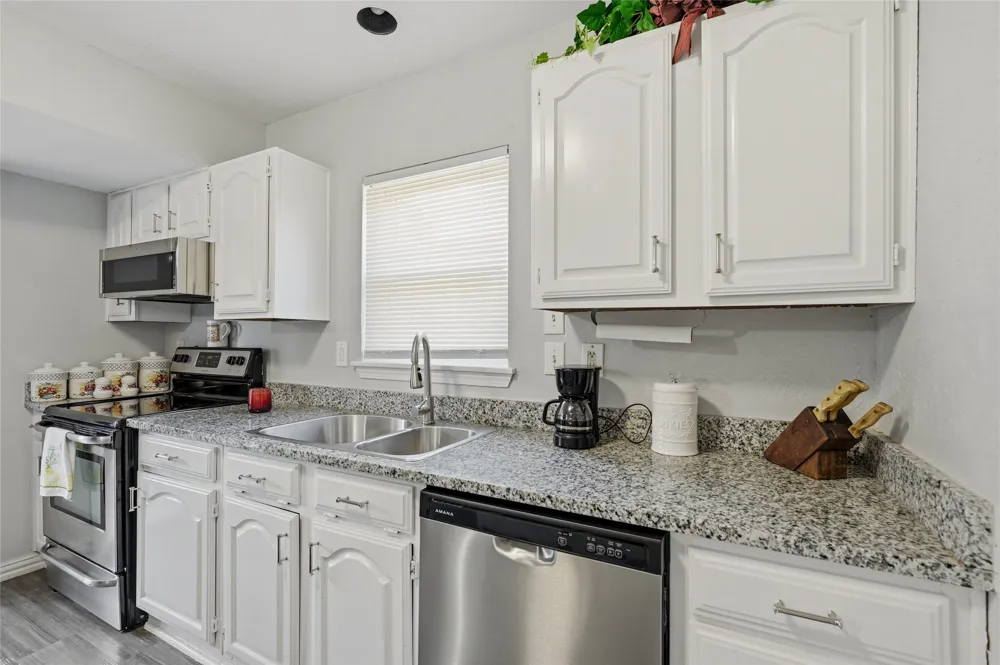 2848 Harbinger Lane Dallas, TX 75287