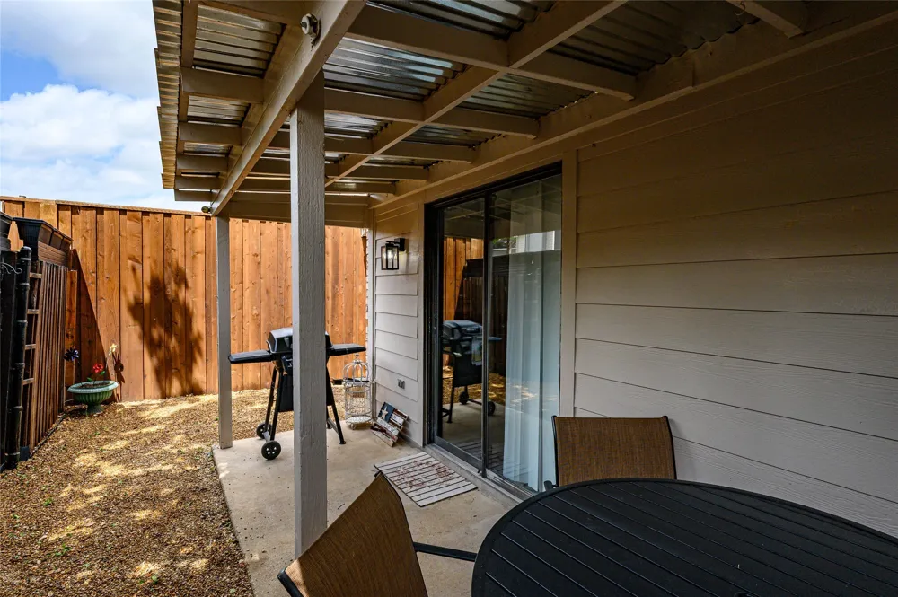2848 Harbinger Lane Dallas, TX 75287