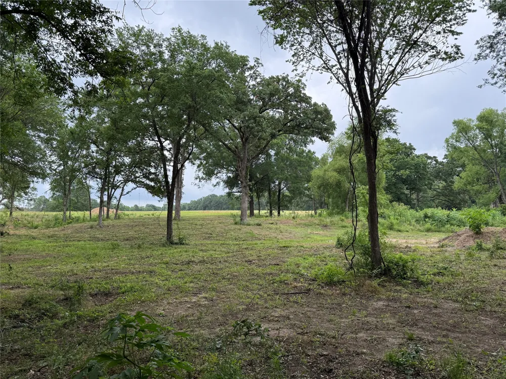 200 Livingston Street Edgewood, TX 75117