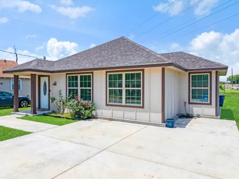 308 Avenue A