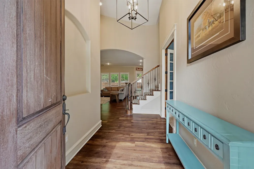 201 Hillside Lane Lindsay, TX 76250