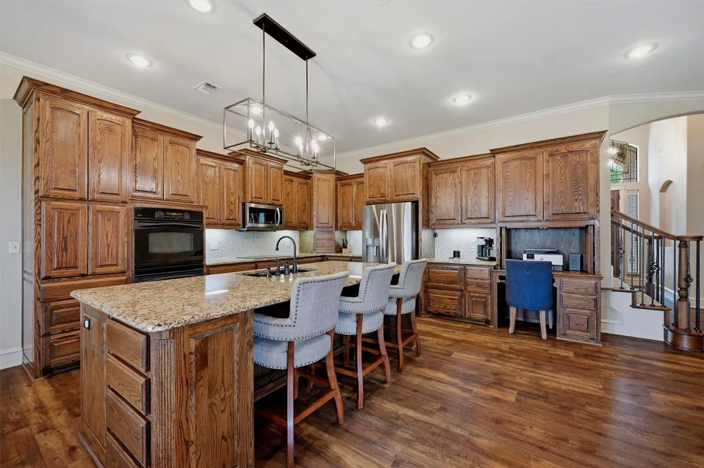 201 Hillside Lane Lindsay, TX 76250