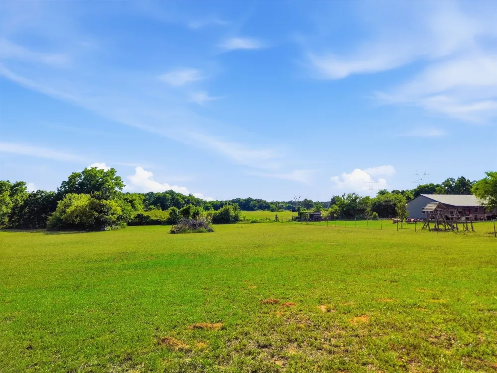 7250 Johnson Road Granbury, TX 76049