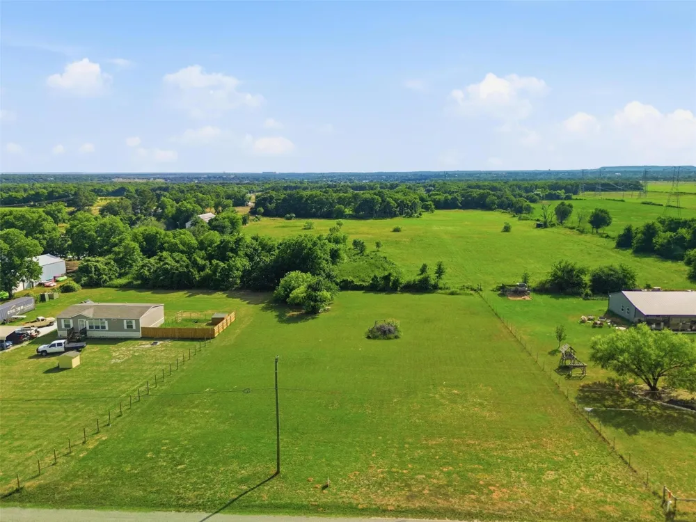 7250 Johnson Road Granbury, TX 76049